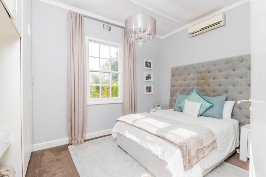 3 Bedroom Property for Sale in Fresnaye Western Cape